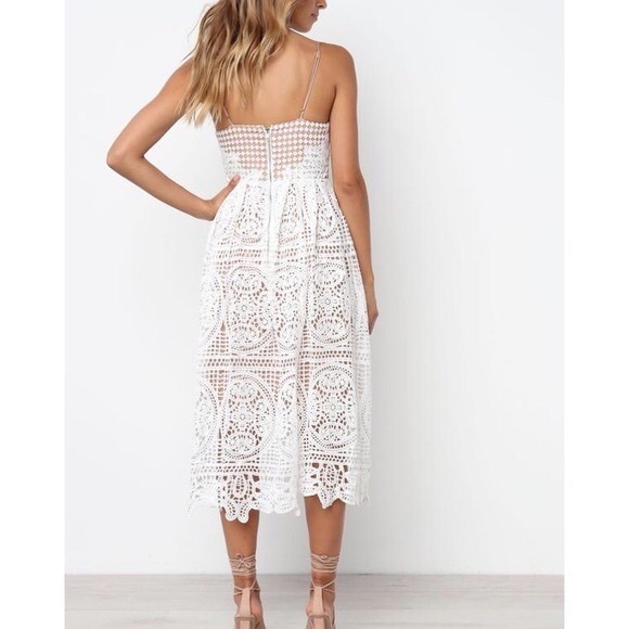 White lace dress by Slide Show - Picture 3 of 3